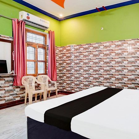 Hotel O J.D. Palace Varanasi Esterno foto