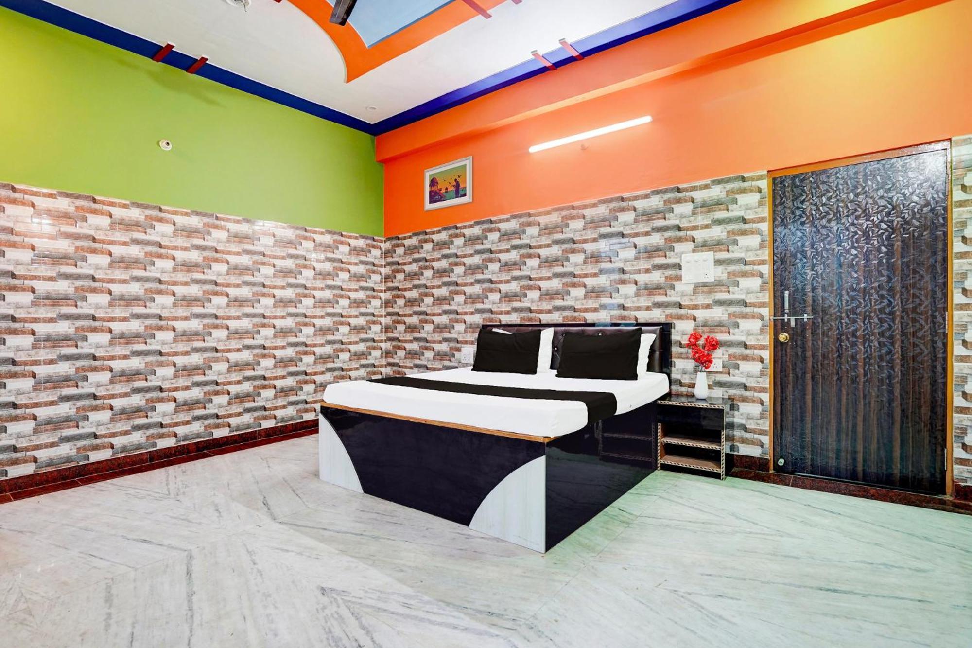 Hotel O J.D. Palace Varanasi Esterno foto